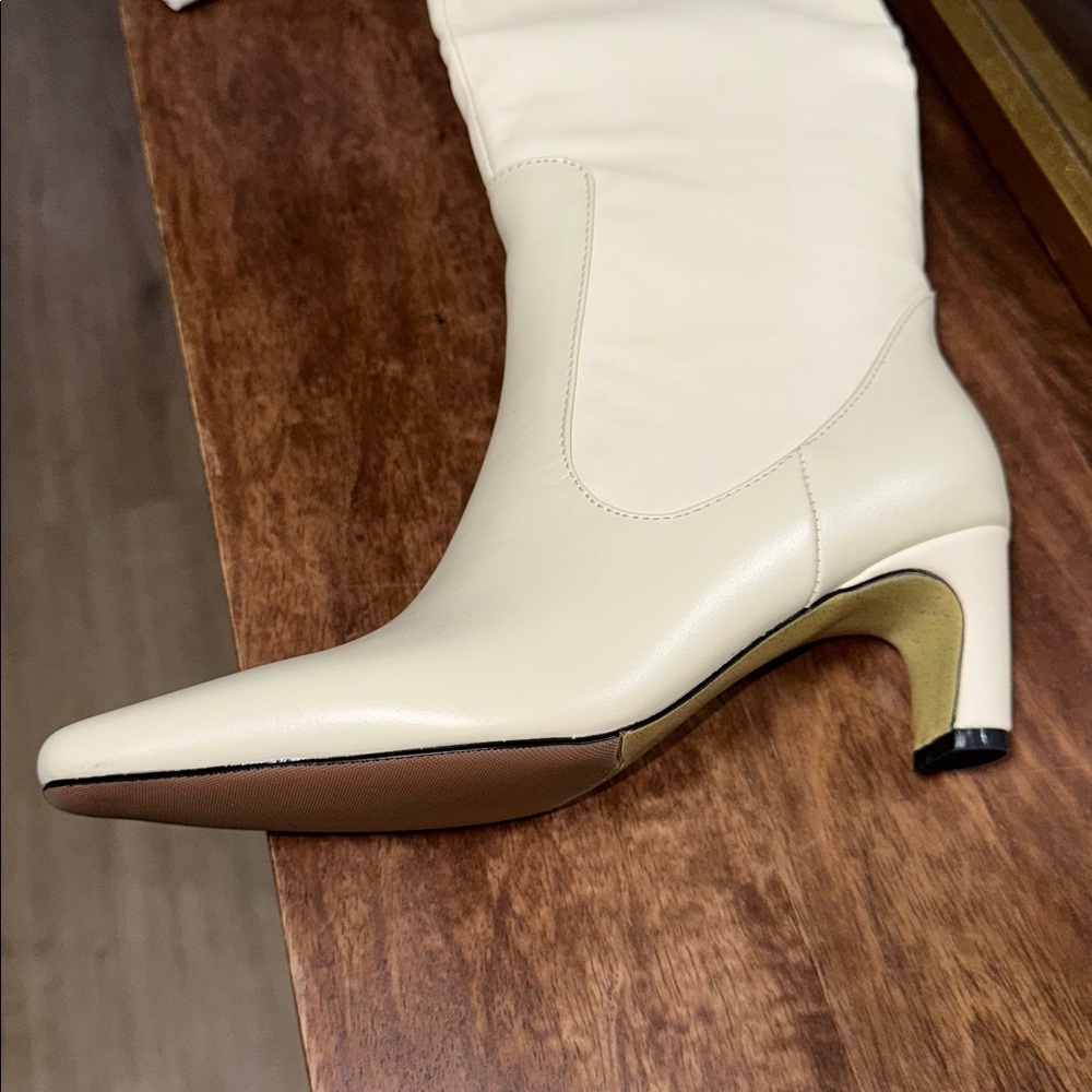 Beige Amazon fall boots - Picture 4 of 7